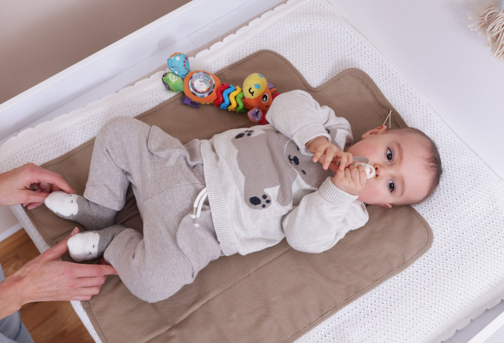 Babymassage bei Unruhe, Blähungen und Bauchschmerzen