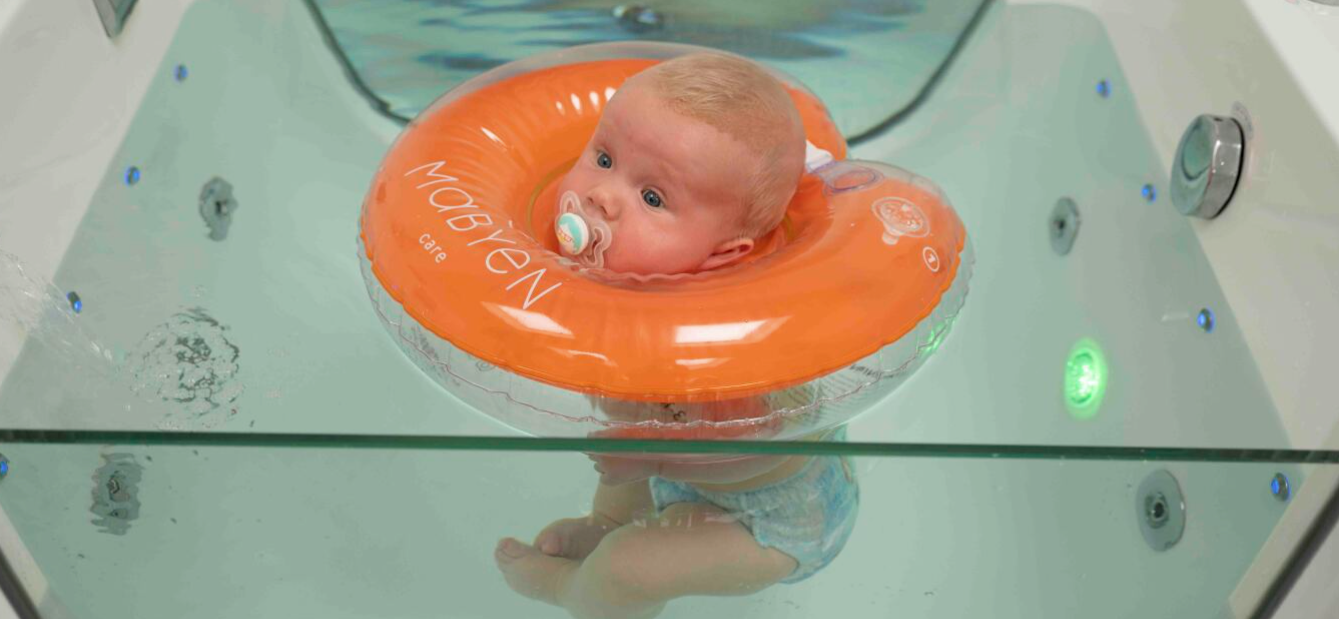 Baby Floating: Auszeit fürs Baby