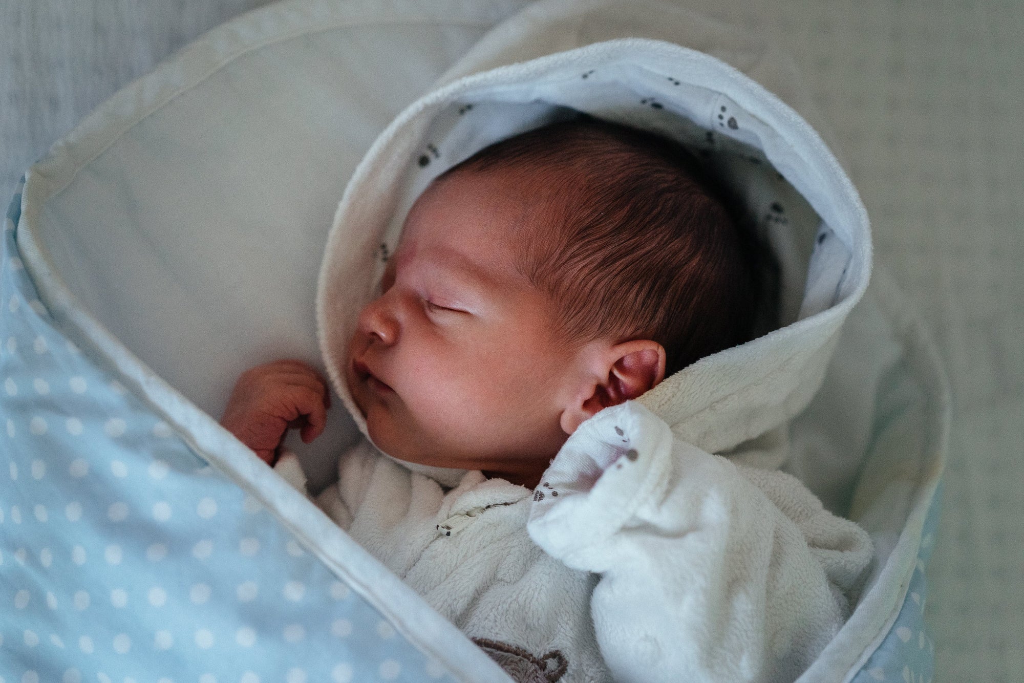 Träumen Neugeborene? Blogbeitrag Mabyen Schlaf