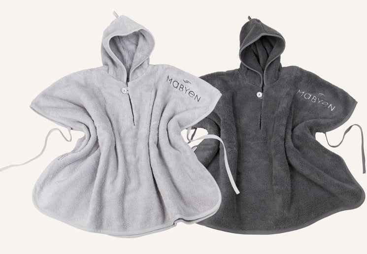Mabyen Baby Poncho dunkelgrau und hellgrau